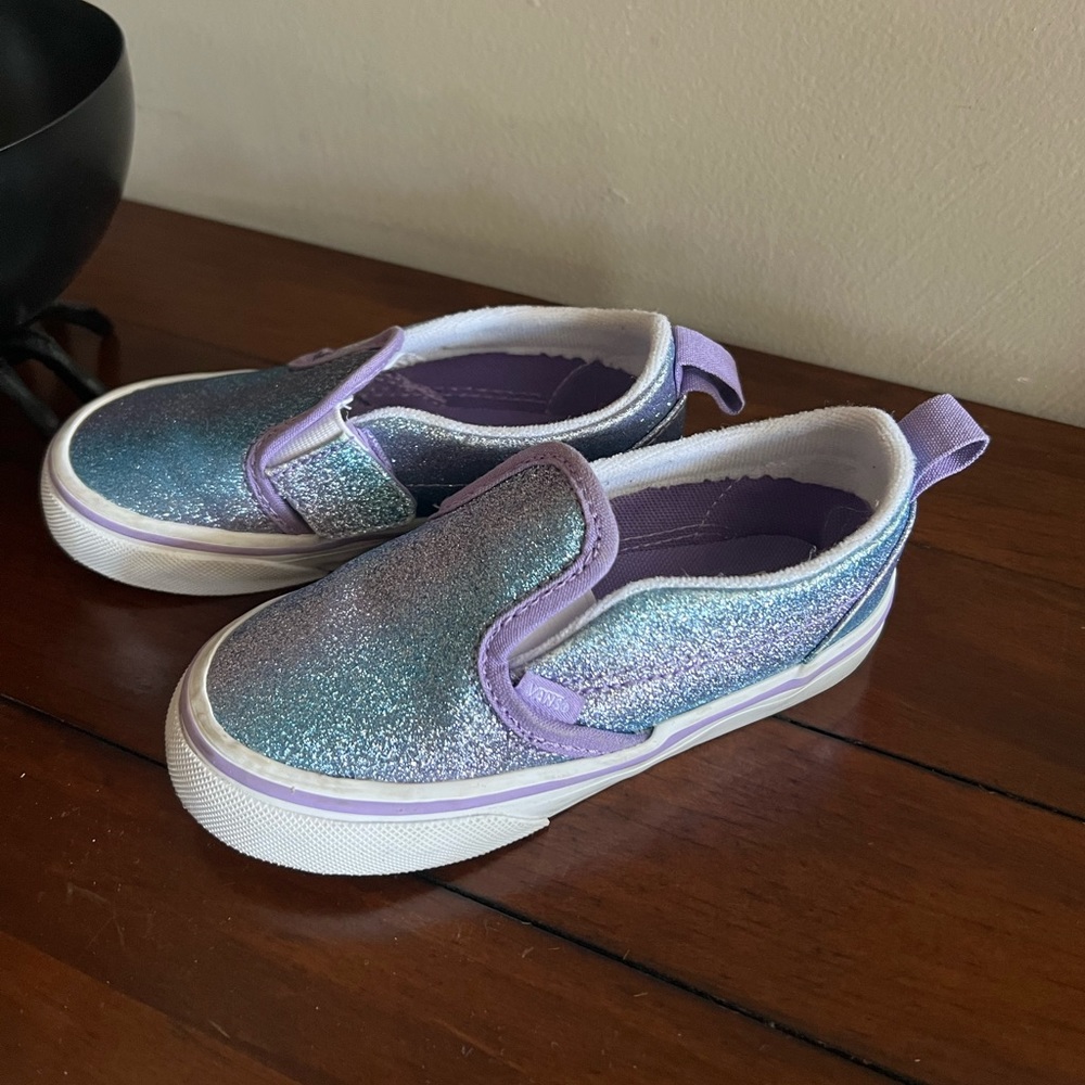 Vans slip on sneakers toddler 9